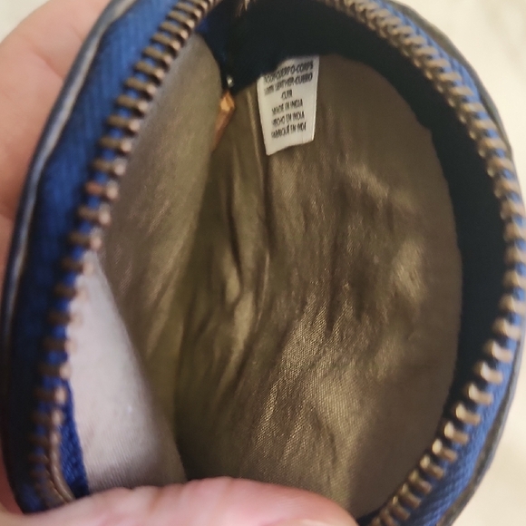 Free People small blue and tan Embossed leather coin purse - Picture 3 of 5